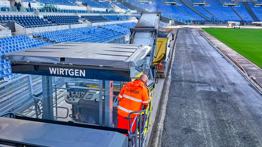 Cold milling in the sports hub of the Eternal City
